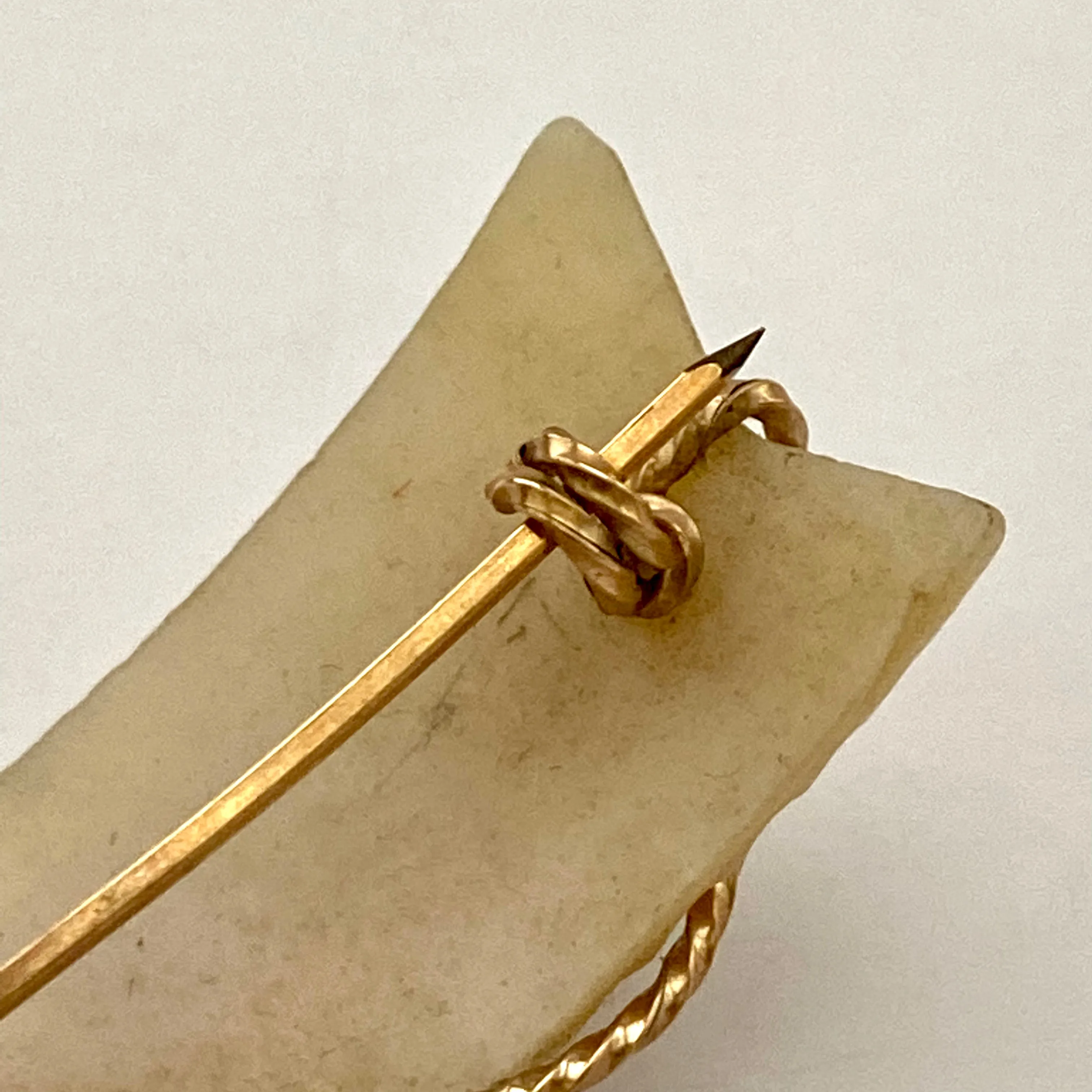 1940s Mother-Of-Pearl Brooch