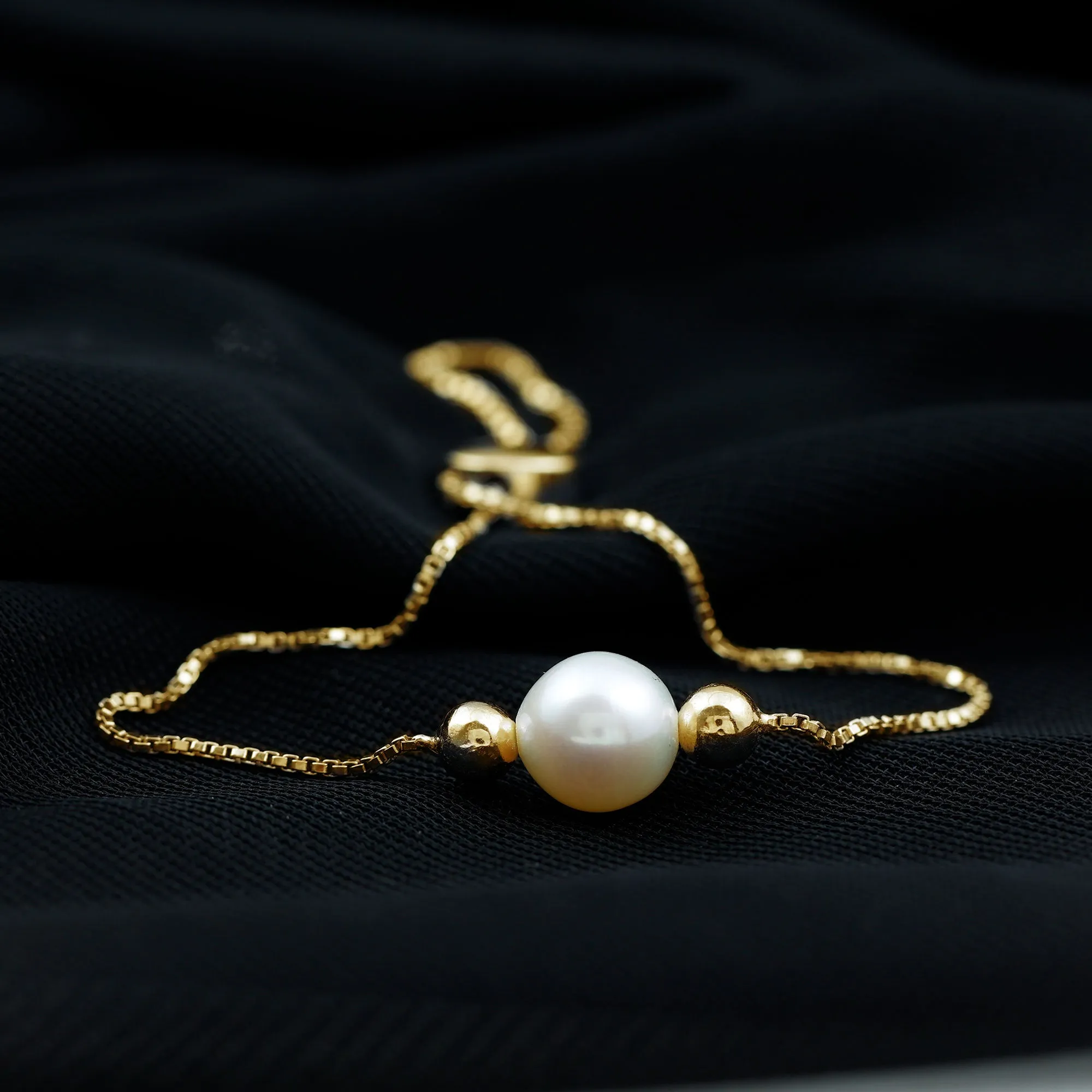 7.50 CT Freshwater Pearl Solitaire Bolo Bracelet in Gold