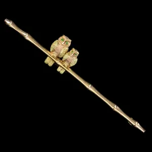 Antique Edwardian Owl Brooch 15Ct Gold Green Garnet Eyes Circa 1902