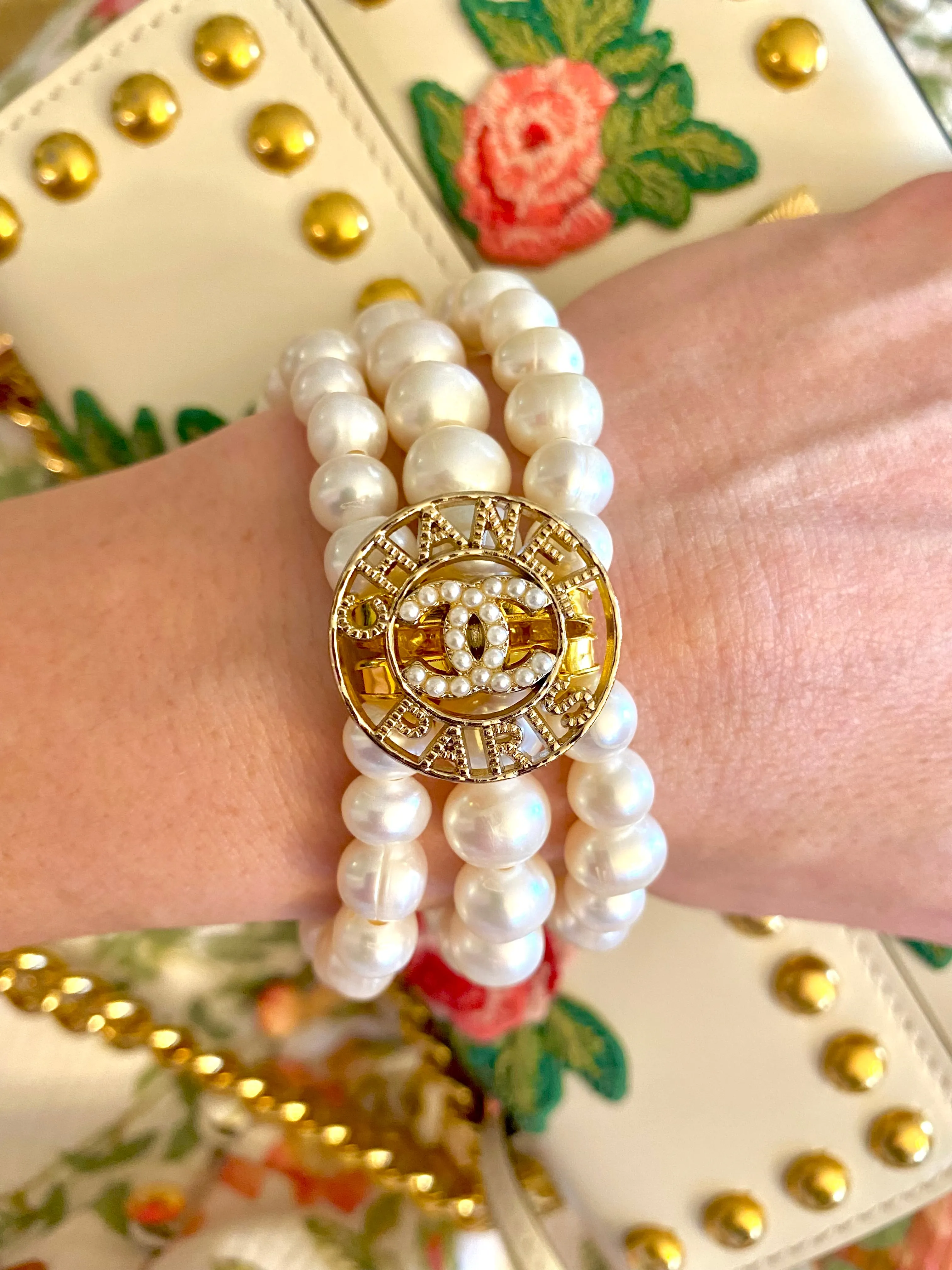 CC Pearl in Paris Button bracelet