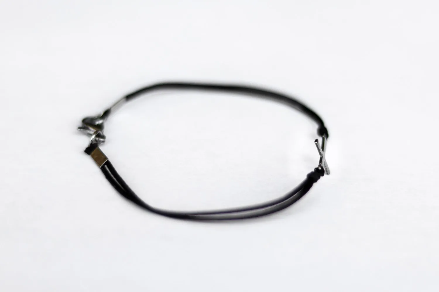 Cross bracelet for men, waterproof, men's bracelet silver stainless steel cross charm