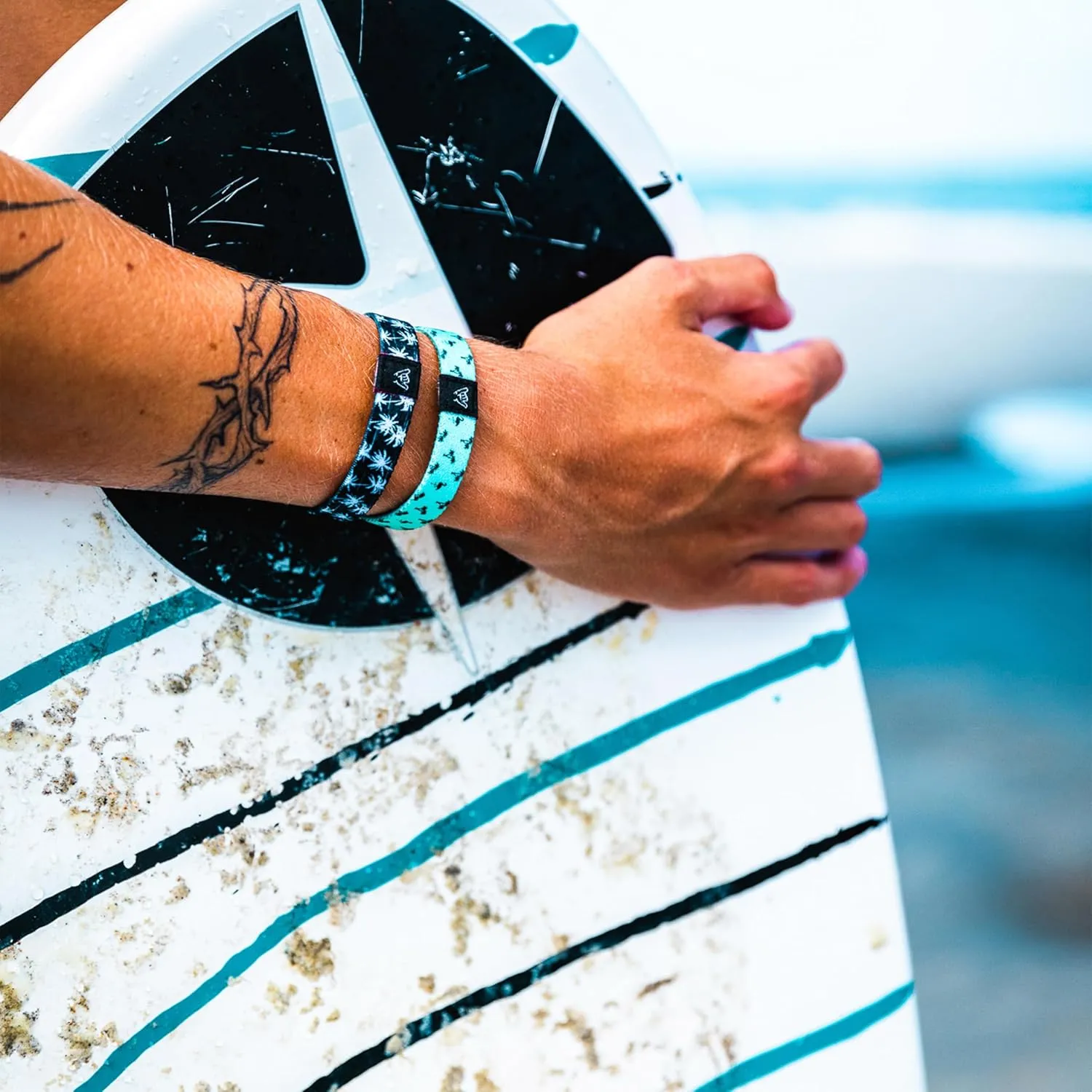 Hang Loose Bands Surfer Beach Bracelet for Men, Women & Teens - Comfy Summer Bracelets - Boho Reversible Wristband - Adjustable Festival Accessories & Friendship Jewelry Bracelet
