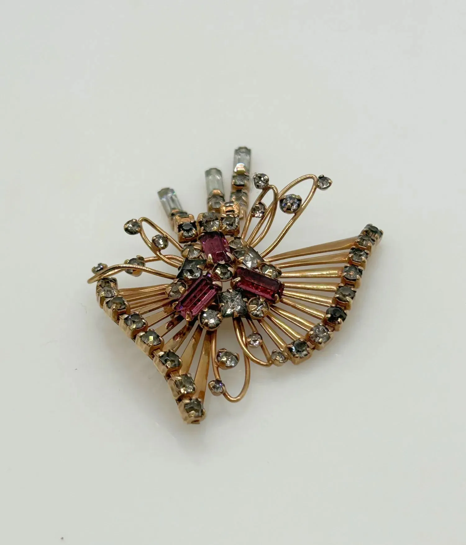 M&S 1/20 12kt G.F. Abstract Butterfly Brooch/Pendant