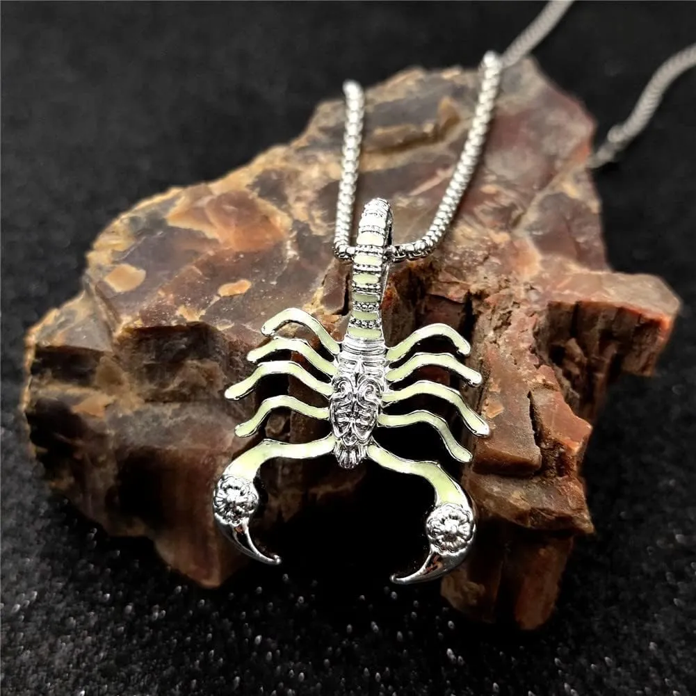 Scorpio Scorpion Necklace Pendant Stainless Steel Luminous Scorpions Insect Necklace for Women Men Cool Glow in the Dark Jewelry Gift