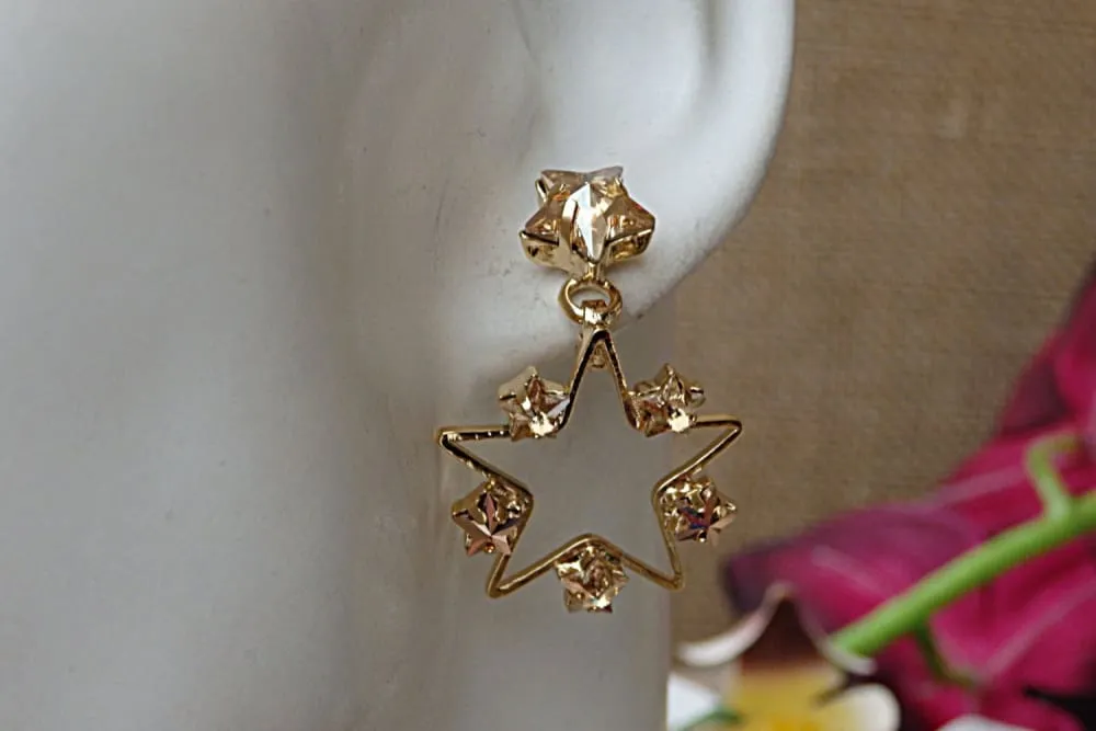 Star shaped earrings