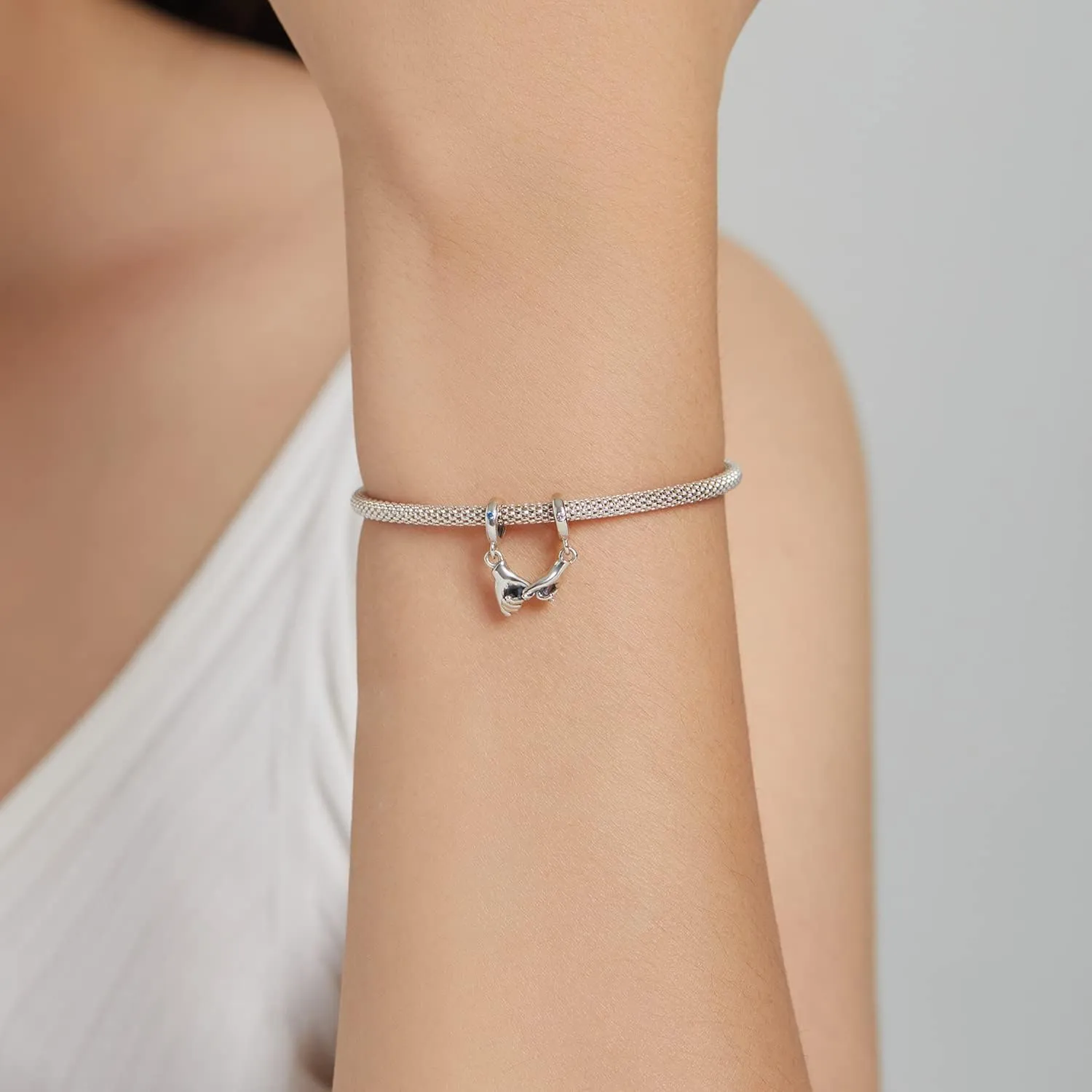 VOROCO 925 Sterling Silver Love Heart Charm for Charm Bracelet, Christmas Mother's Day Birthday Perfect Jewelry Gifts for Mom Grandma Daughter Friend Sister
